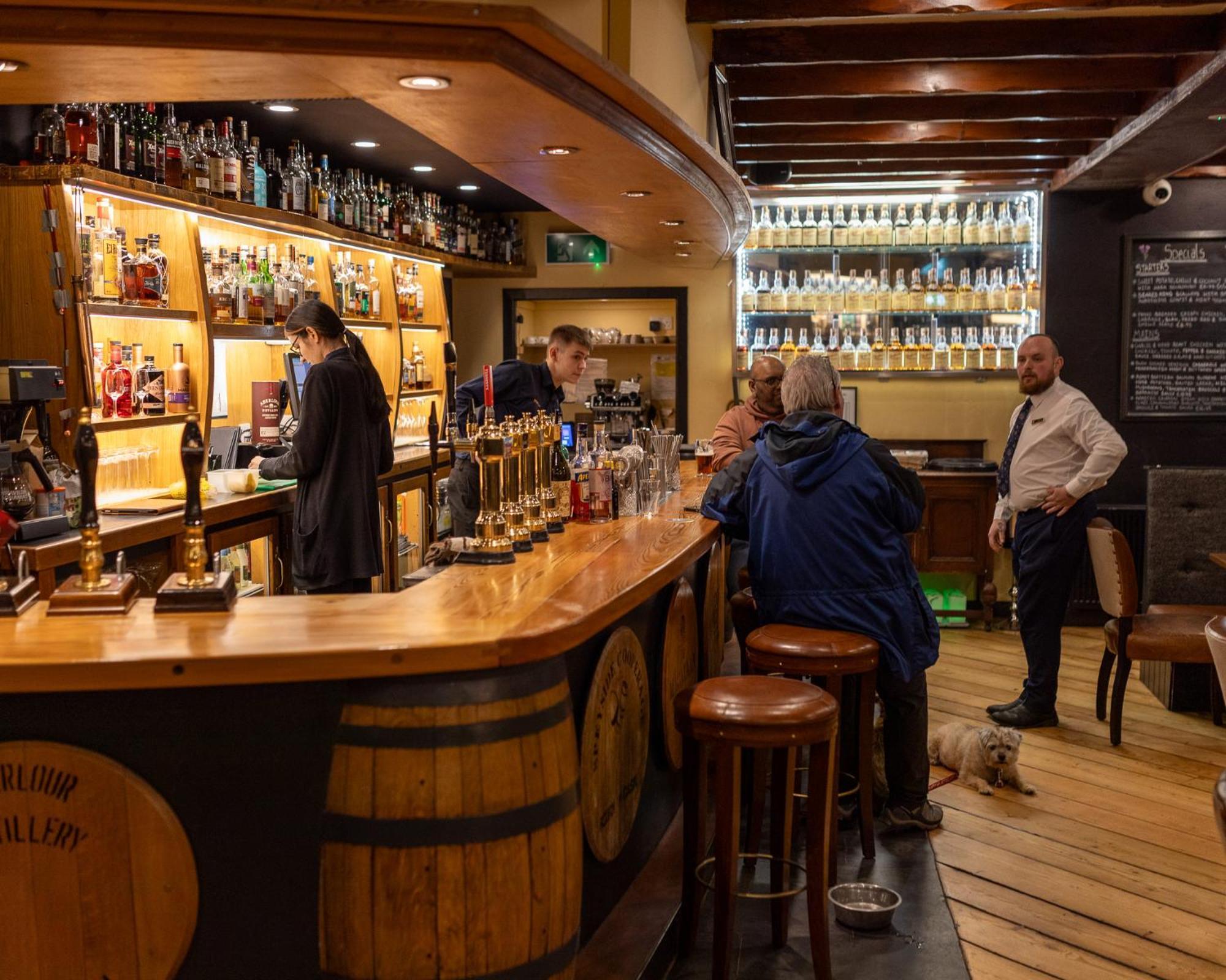 ホテル The Mash Tun アベラワー エクステリア 写真